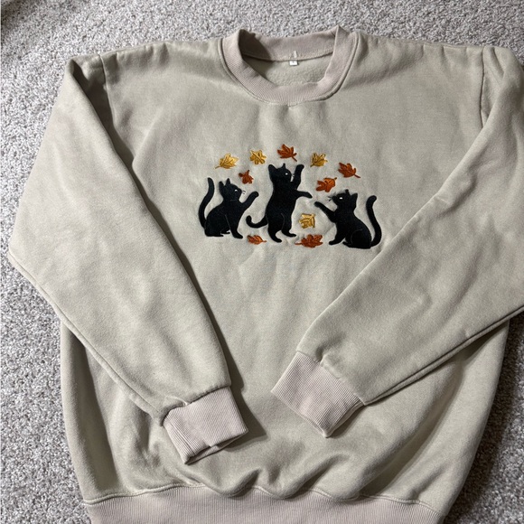 Tops - Women’s like new Halloween Vintage Tan Autumn Cats Sweatshirt Fall Embroidered